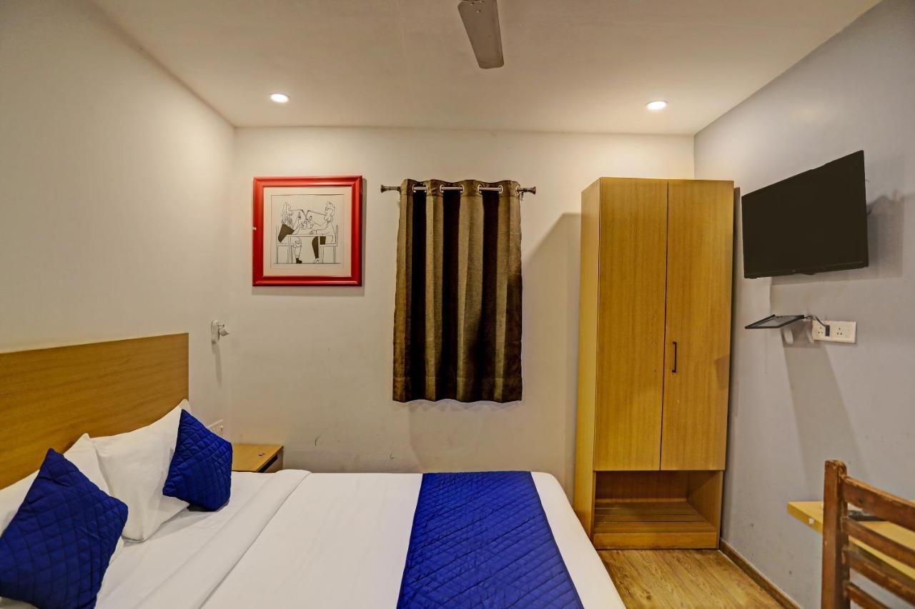 Hotel Admire Inn "Near Atal Chowk, Sector 15, Vasundhara" Ghaziabad Dış mekan fotoğraf
